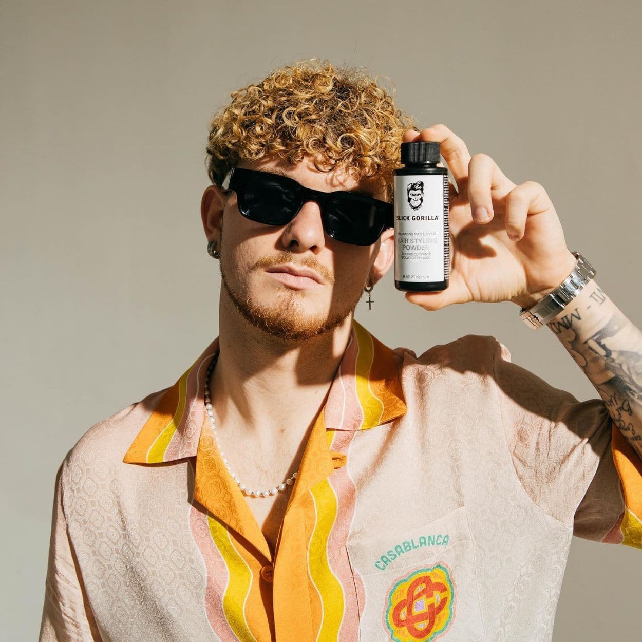 Hair powder: the fastest route to volume without sticky hair